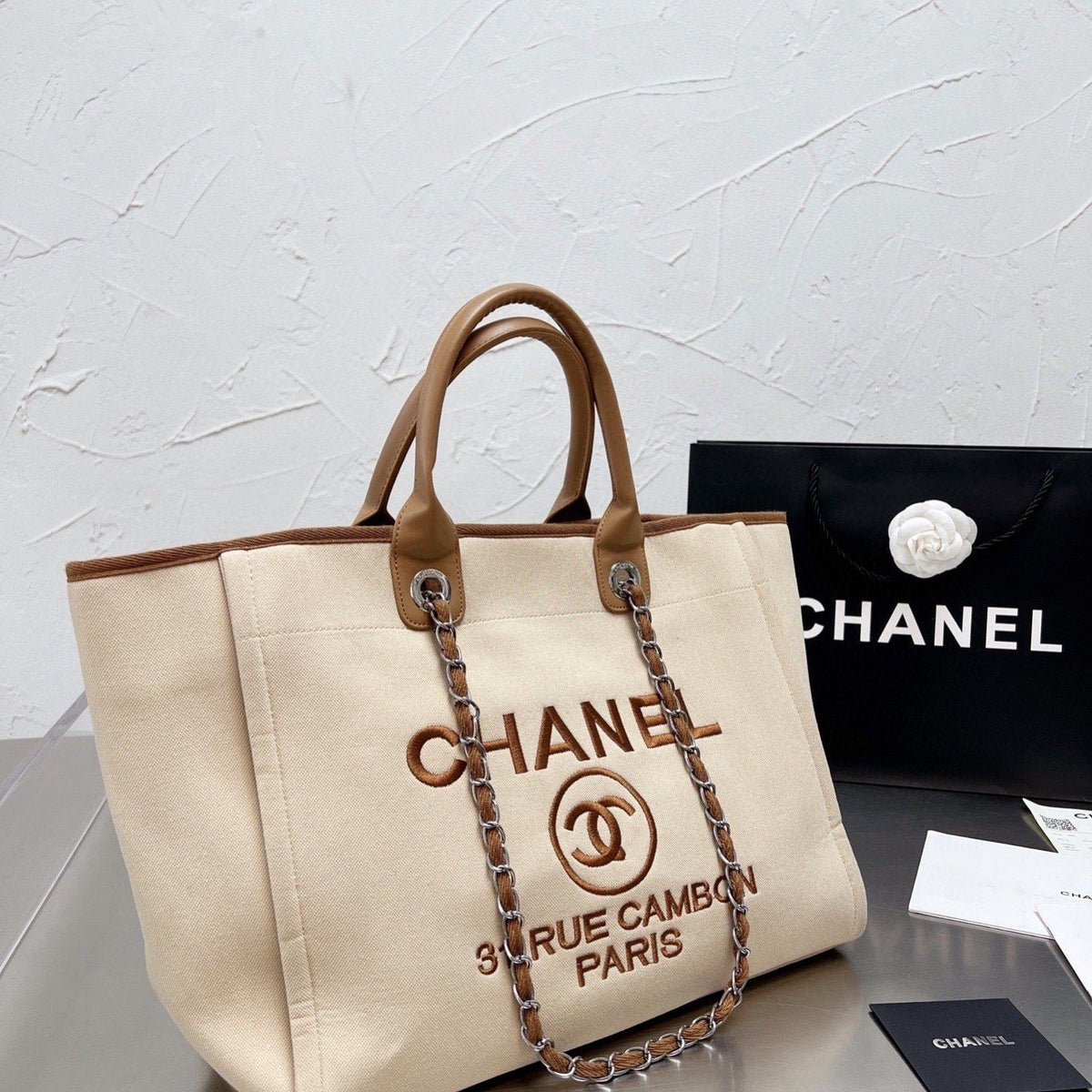 Classic embroidered beach bag PD10042703
